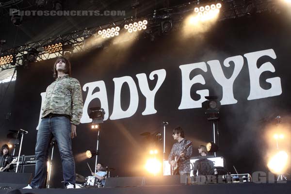 BEADY EYE - 2011-07-03 - BELFORT - Presqu'ile du Malsaucy - 